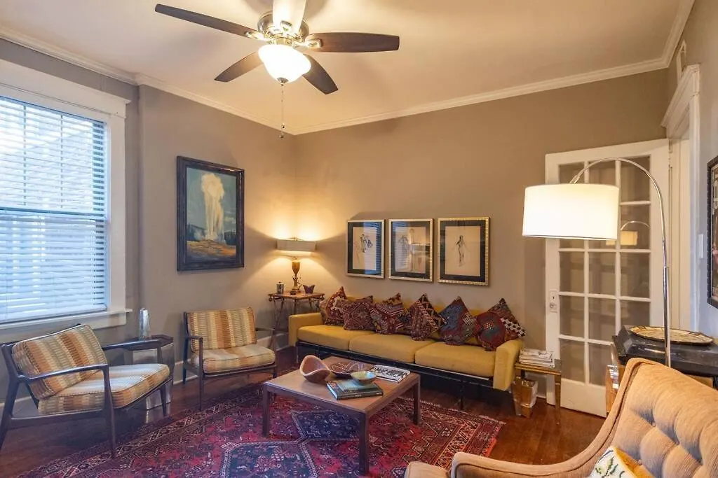 Midtown Bohemian Retreat Apartment Memphis